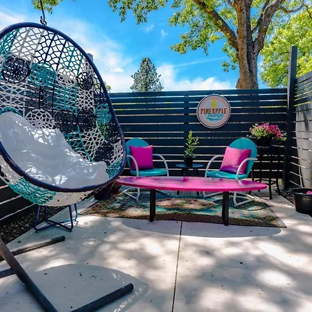 Swank House- West Wing Suite- Pet Friendly Ashland Exterior photo